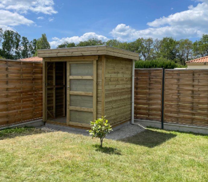Abri de jardin en bois - Vintage